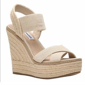 Steve Madden Eira Espadrille Wedge Size 10 Beige Stretchy Strappy Sandal Heel